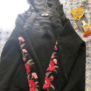 American Eagle v neck rose sweatshirt